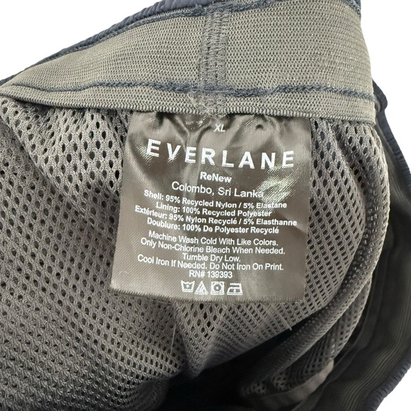 Everlane Men’s ReNew Swim Shorts in True Navy Size XL - Picture 5 of 7